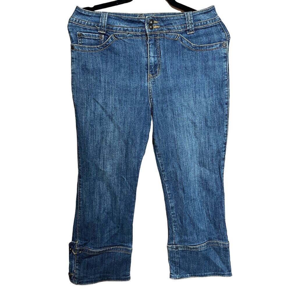 Lena Jeans womens Sz 8 Jeans Blue denim pants Cropped Zipper Button capris